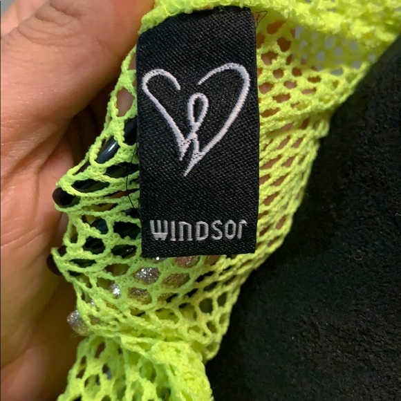 Your move fishnet crop top - Picture 3 of 3